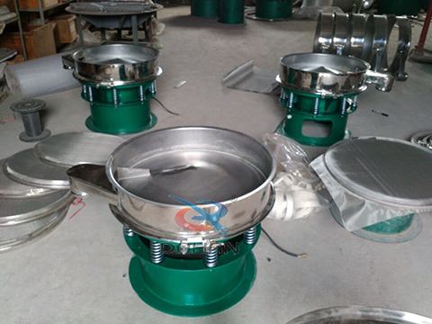 600型不銹鋼旋振篩裝機現(xiàn)場